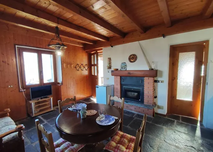 Il Crotto By Interhome בית נופש Pianello Del Lario